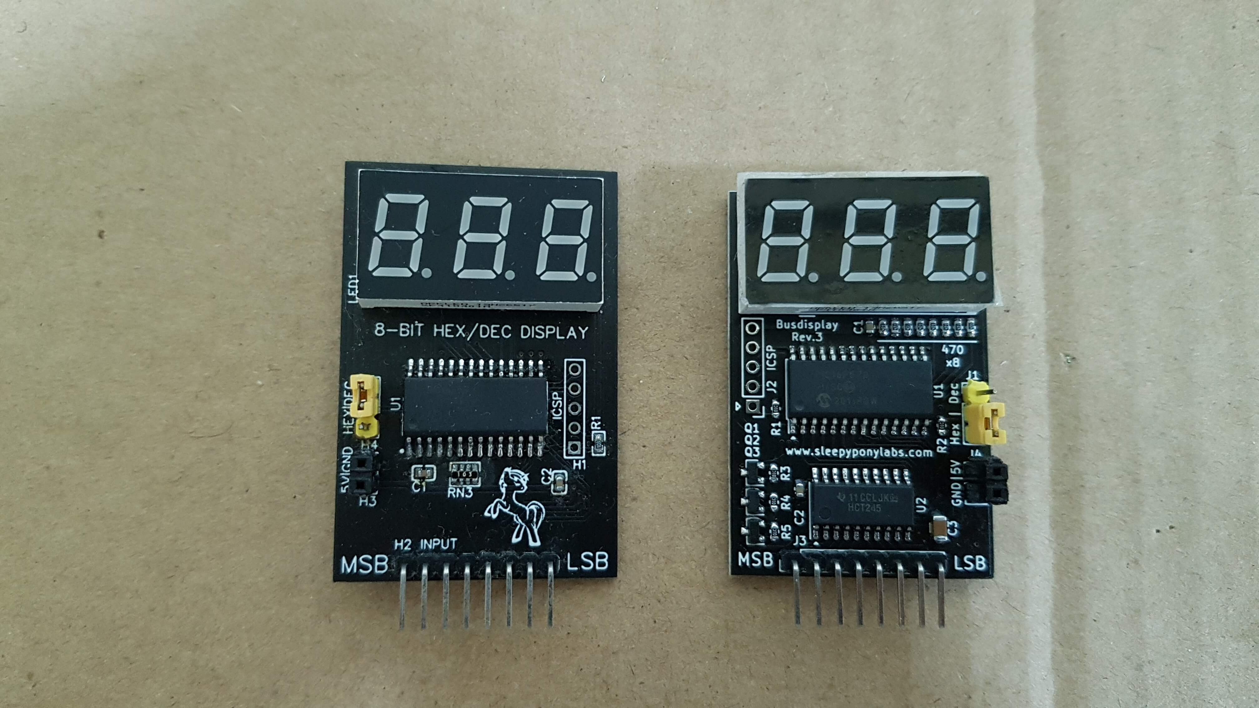 Busdisplay board revision 1 and 3